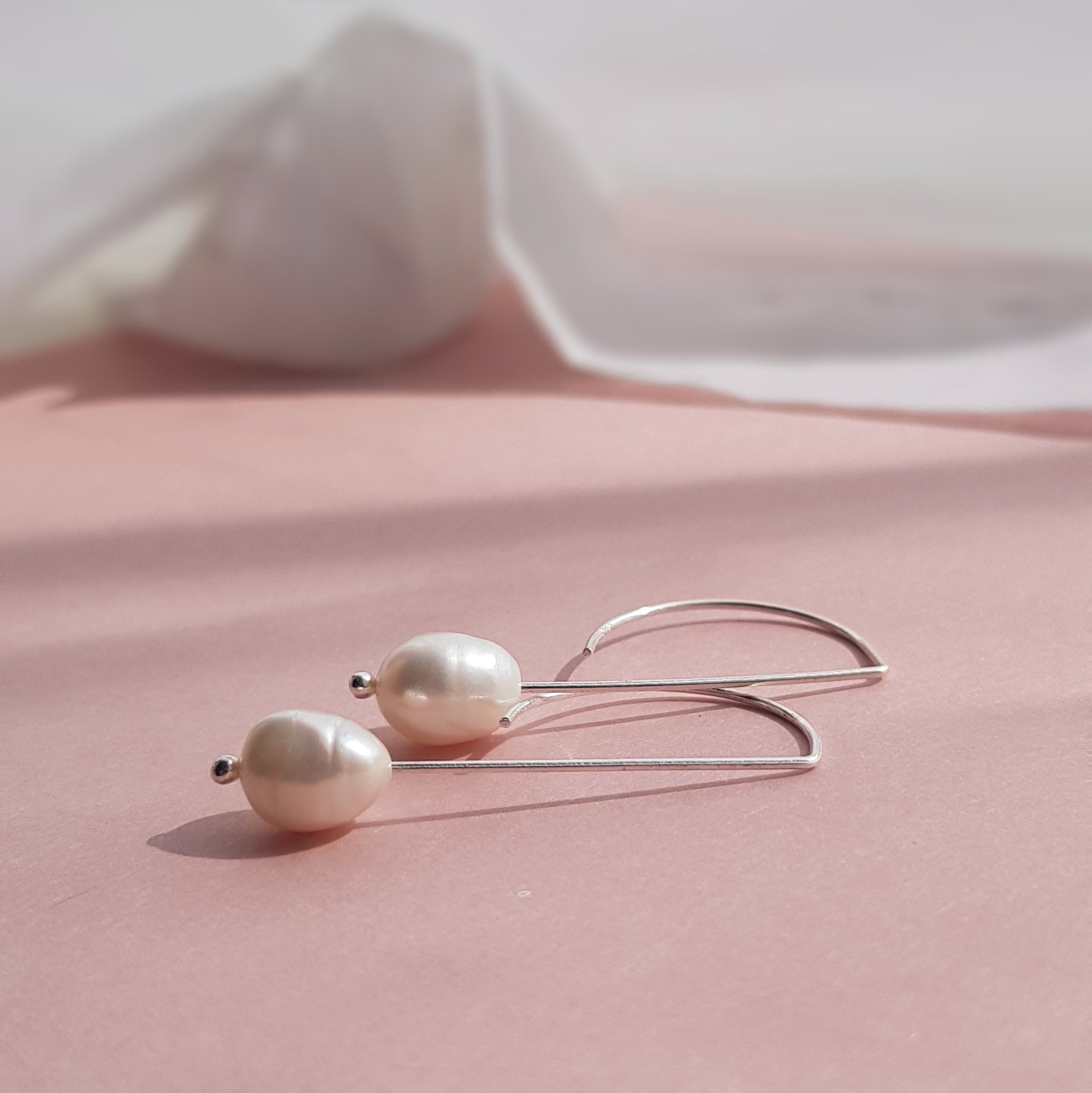 Pearl Drop Earrings - Anni Anni